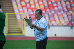 Peseiro stays on as Eagles coach