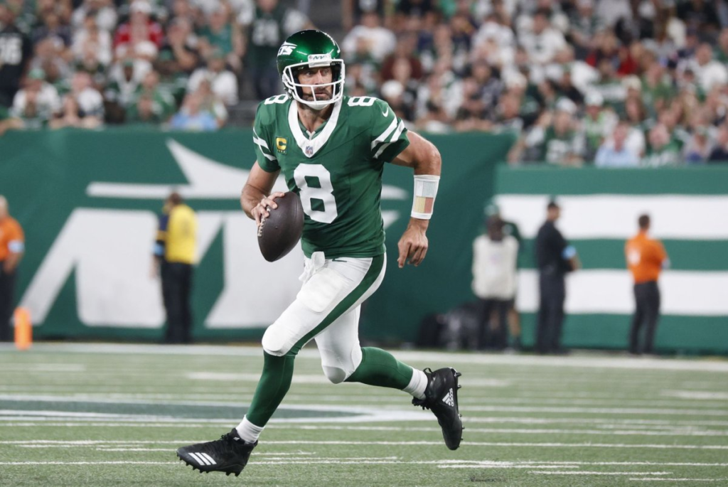Aaron Rodgers oF Jets