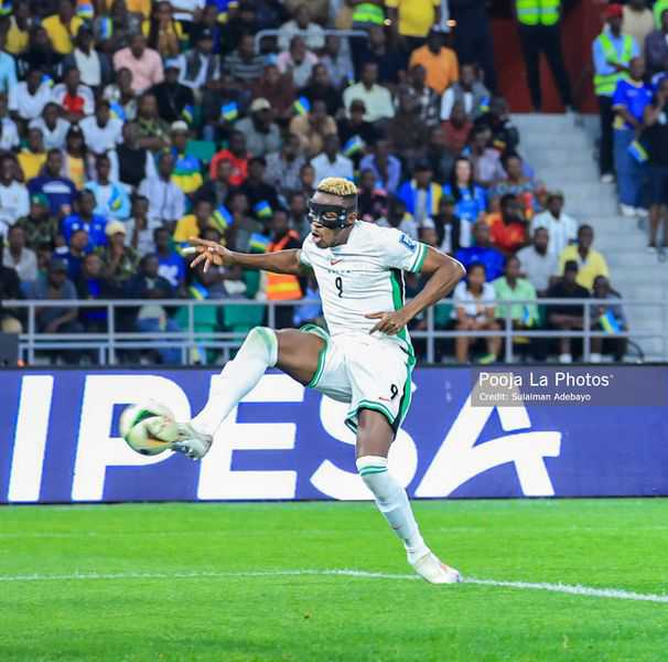 Two Star Victor Osimhen With A first Half Brace for Nigeria