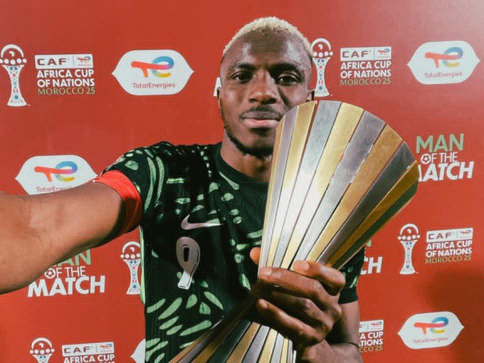 Victor Osimhen with a goal and a assist against Algeria.