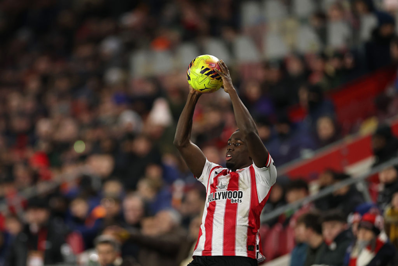 Kayode Reveals Long-Throw secret