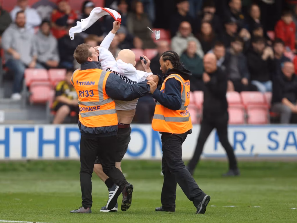 Pitch Invaders