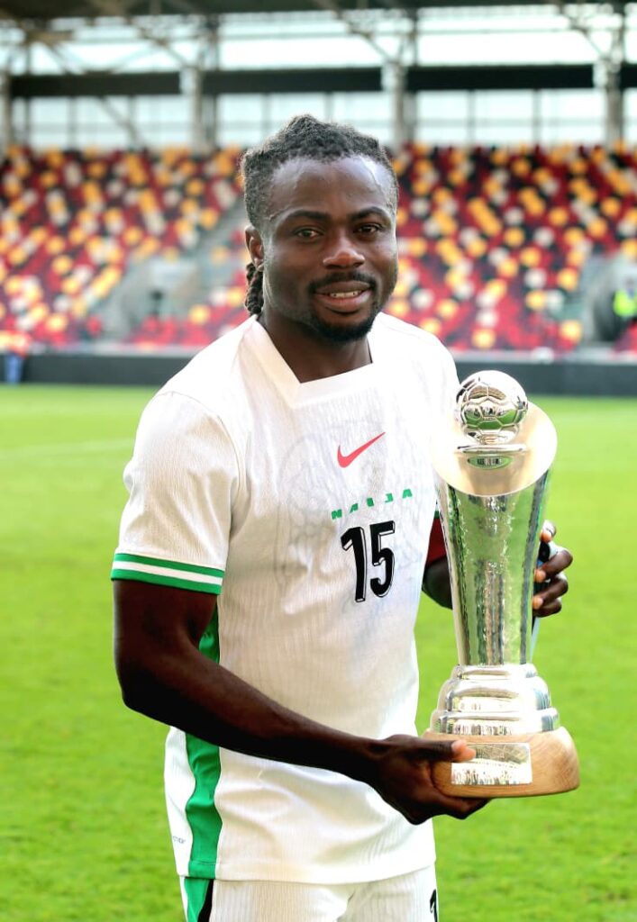 Moses Simon Reaches A Century